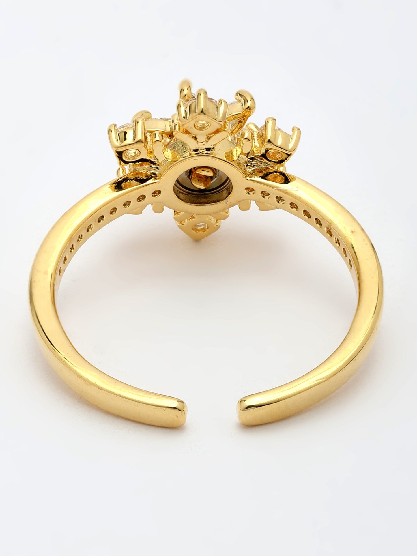 Elegant Zircon Ring