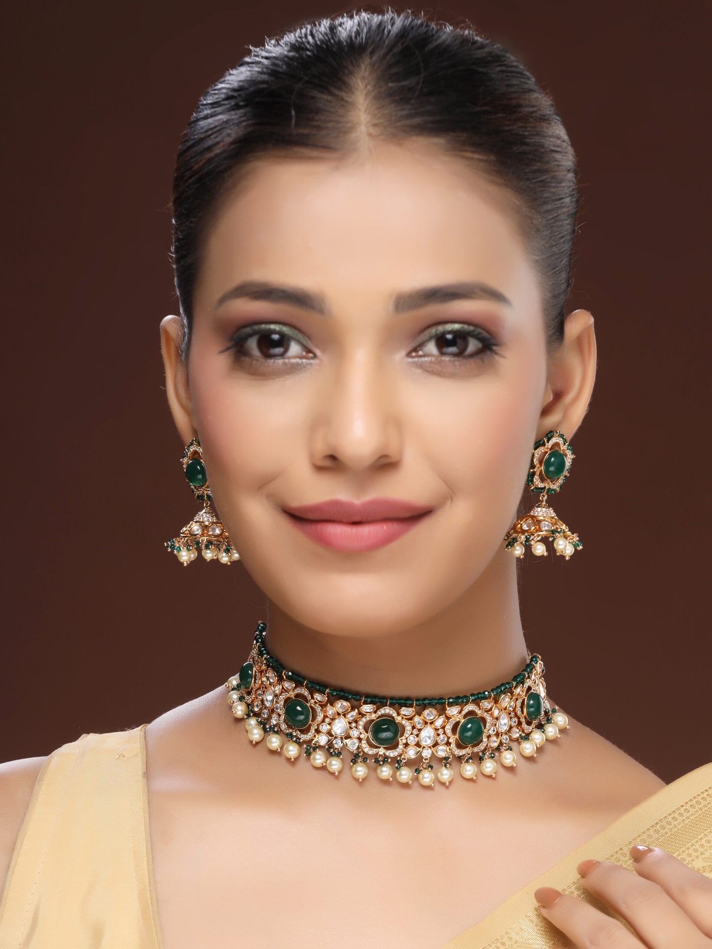 Regal Choker Adorned With Zircon, Beads & Pearls