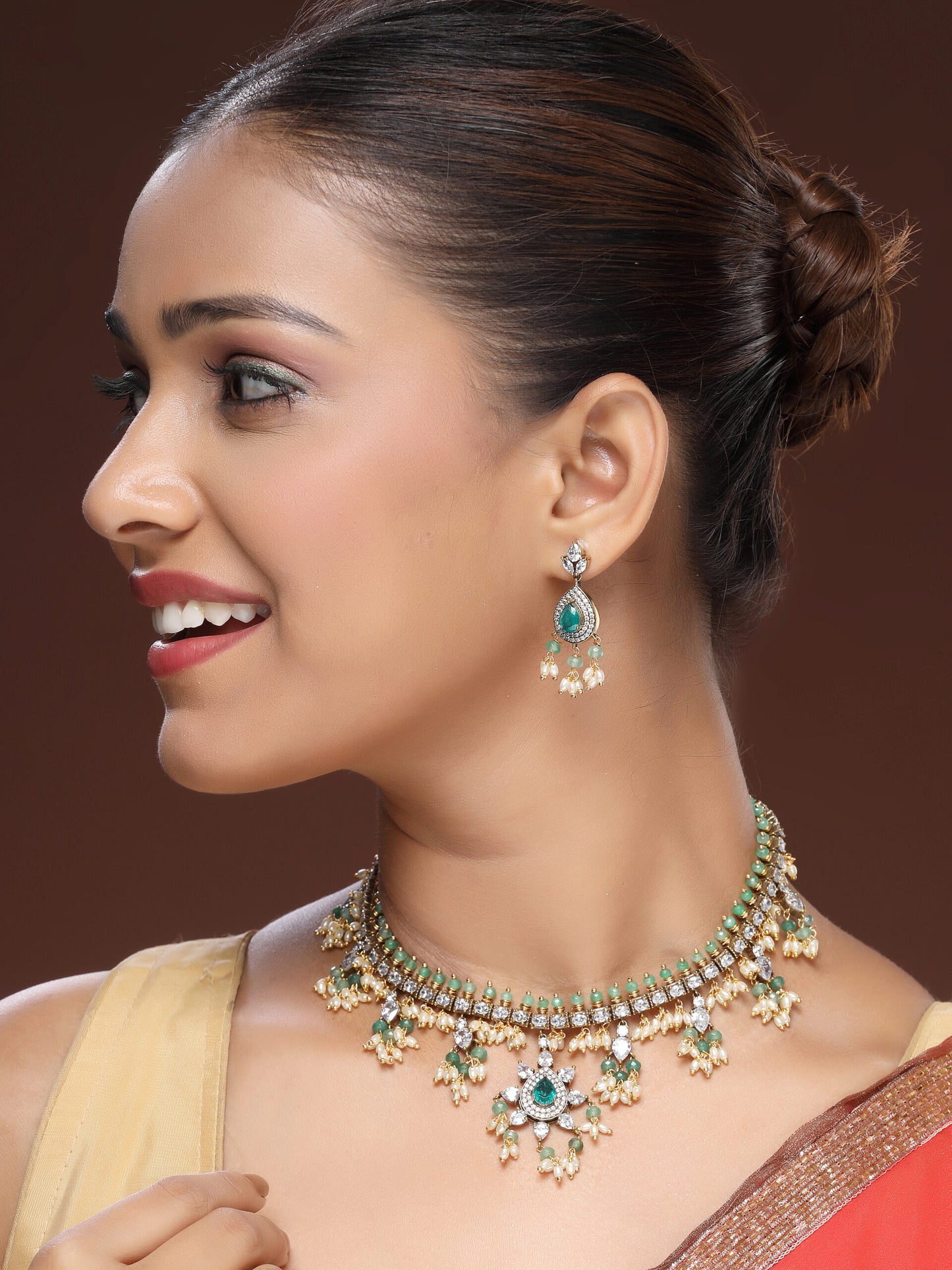 Luxury Moissanite and Emerald Necklace Set With Zircon Accents and Rice Beads