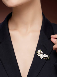 Elegant Zircon Accent Brooch