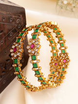 Elegant Bangle in High-Gold Polish