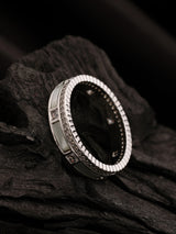 Elegant Oyster Shell Ring With Zircon Accents