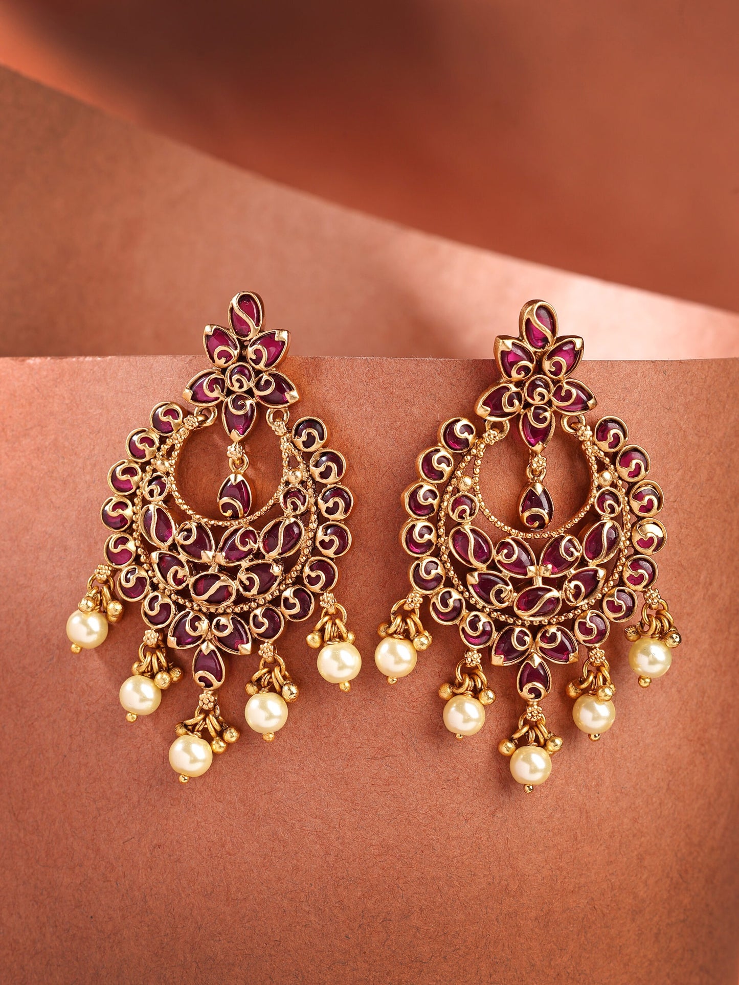 Regal Kundan Chandbali With Pearls