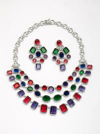 Craftsmanship-Inspired Necklace Set for the Modern Woman