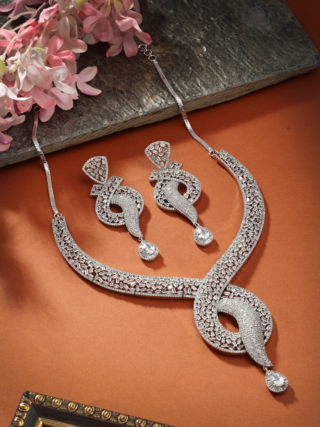 Elegant Bridesmaid Necklace Set for Traditional Wedding
