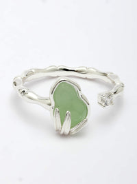 Exquisite Emerald Gemstone Ring