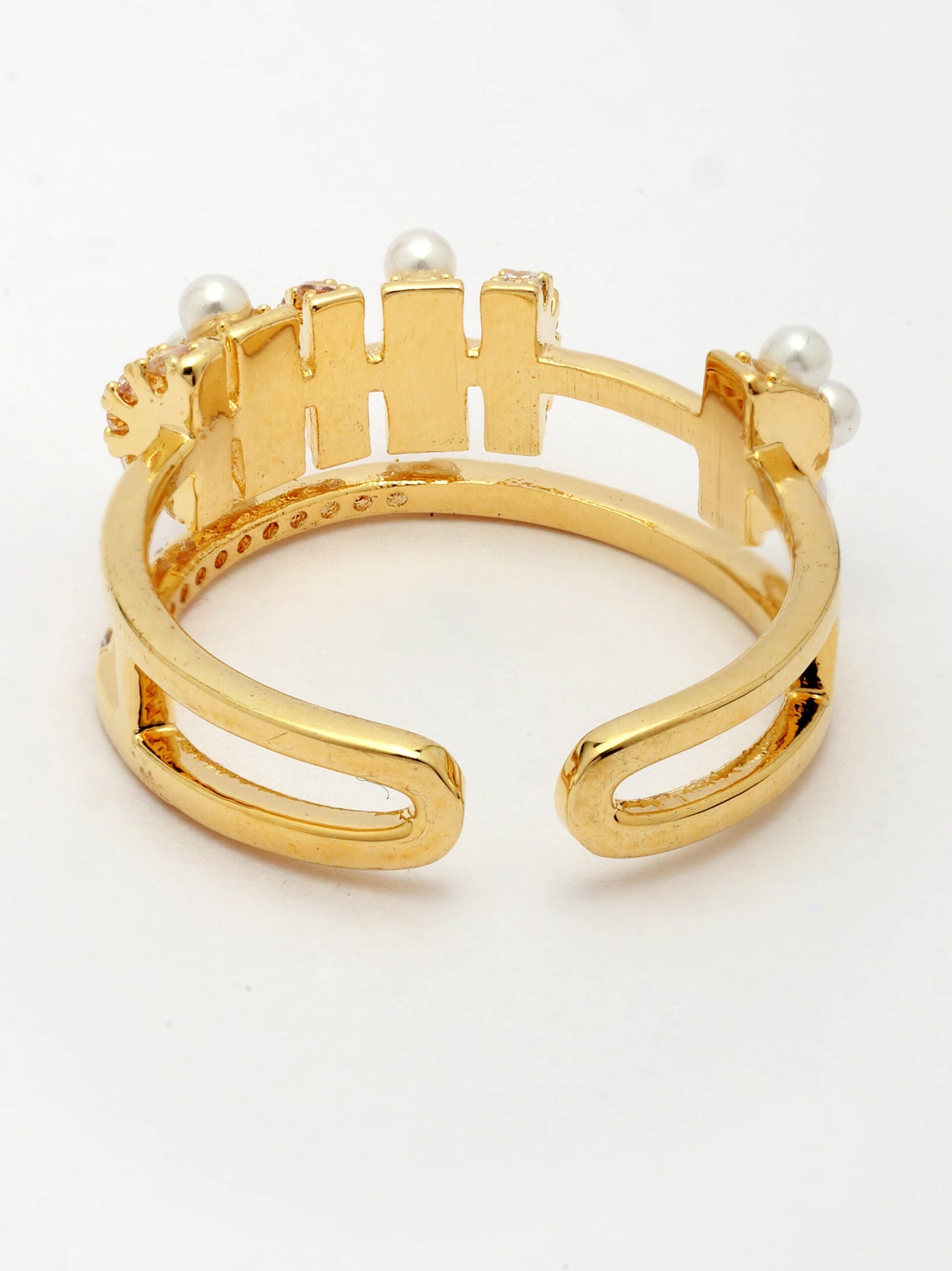 Elegant Ring With Zircon & MOP