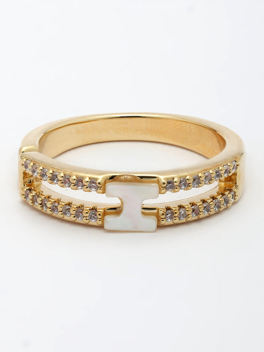 Elegant Shell Ring With Zircon Accents