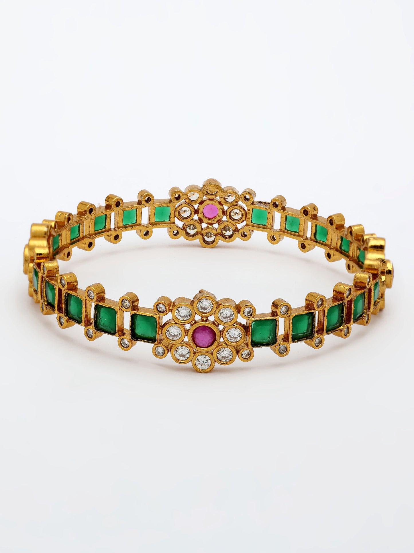 Elegant Bangle in High-Gold Polish