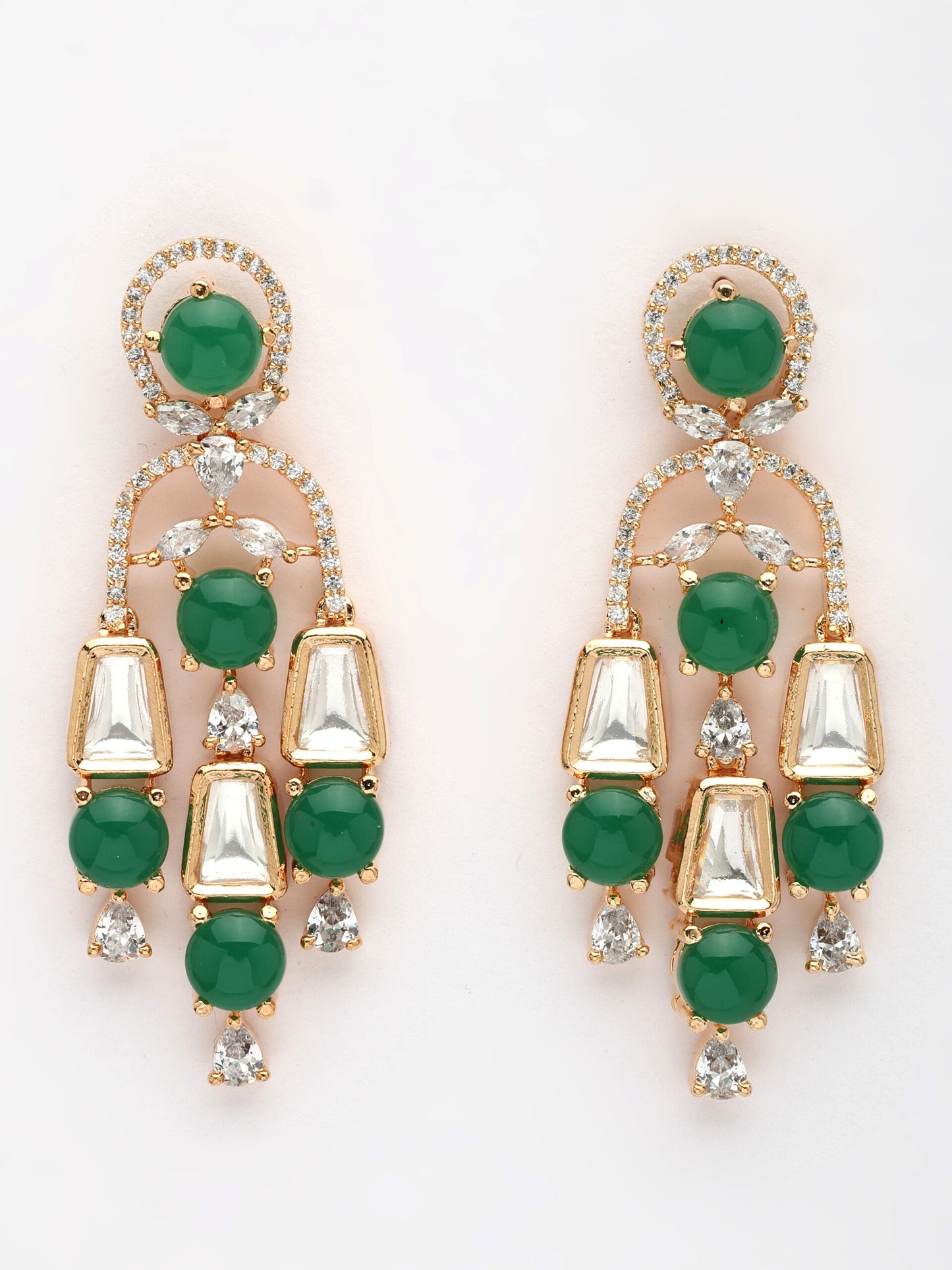 Brilliant Choker Set Adorned With Zircon