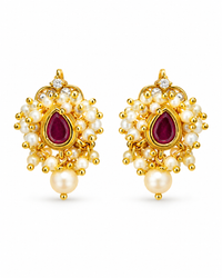 Elegant Pearl Stud Earrings
