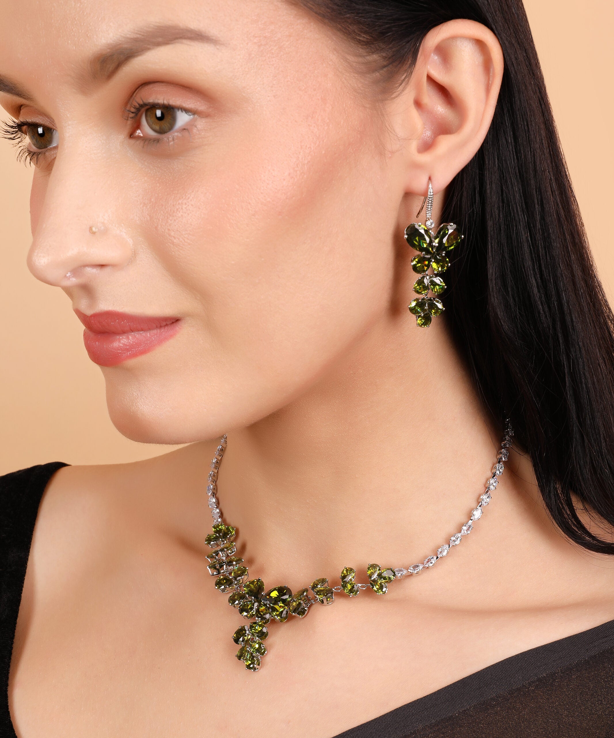 The Brilliance of Perfection — Premium Zircon Necklace | Green