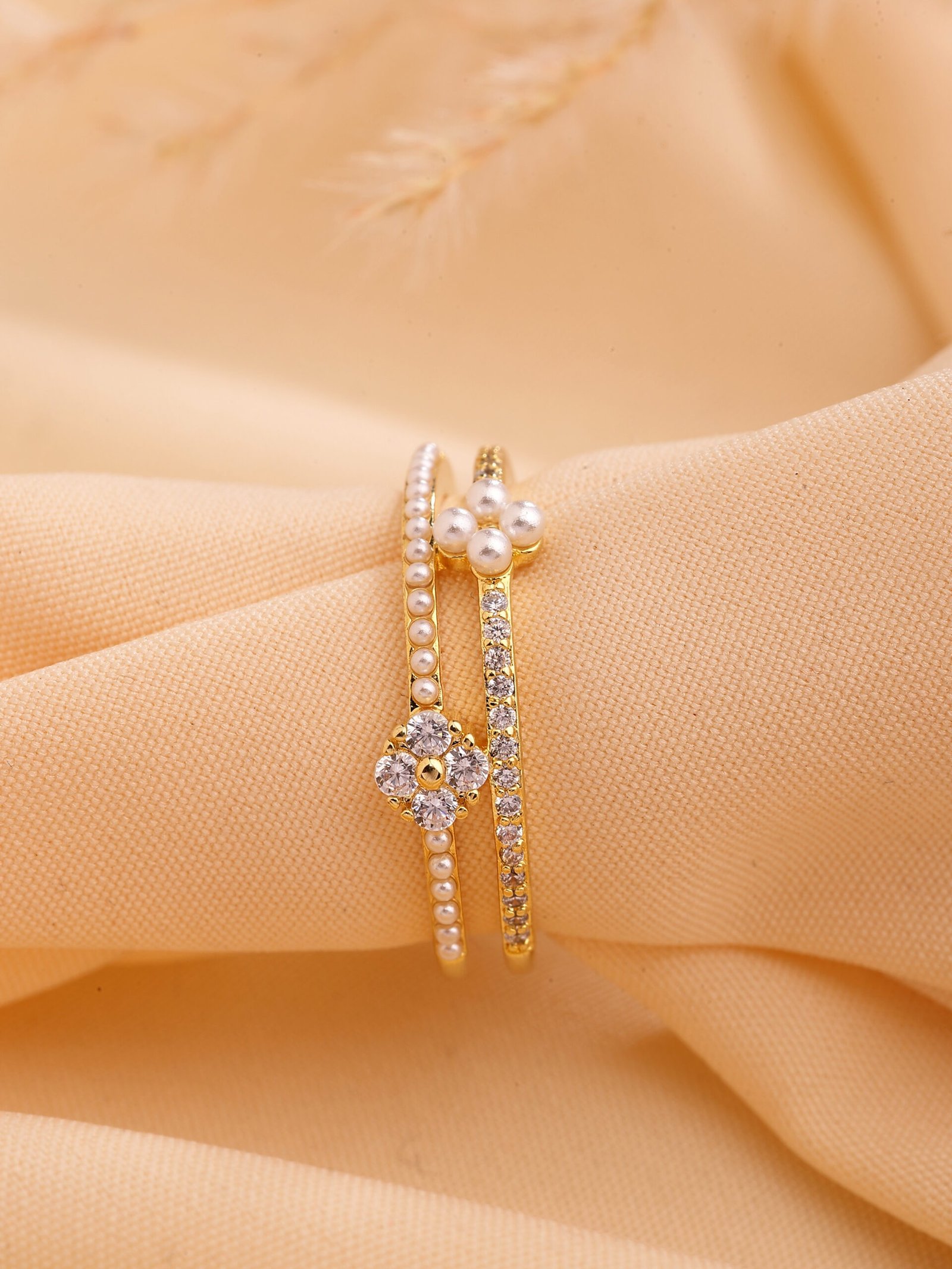 Luminous Mother Of Pearl Ring With Sparkling Zircon