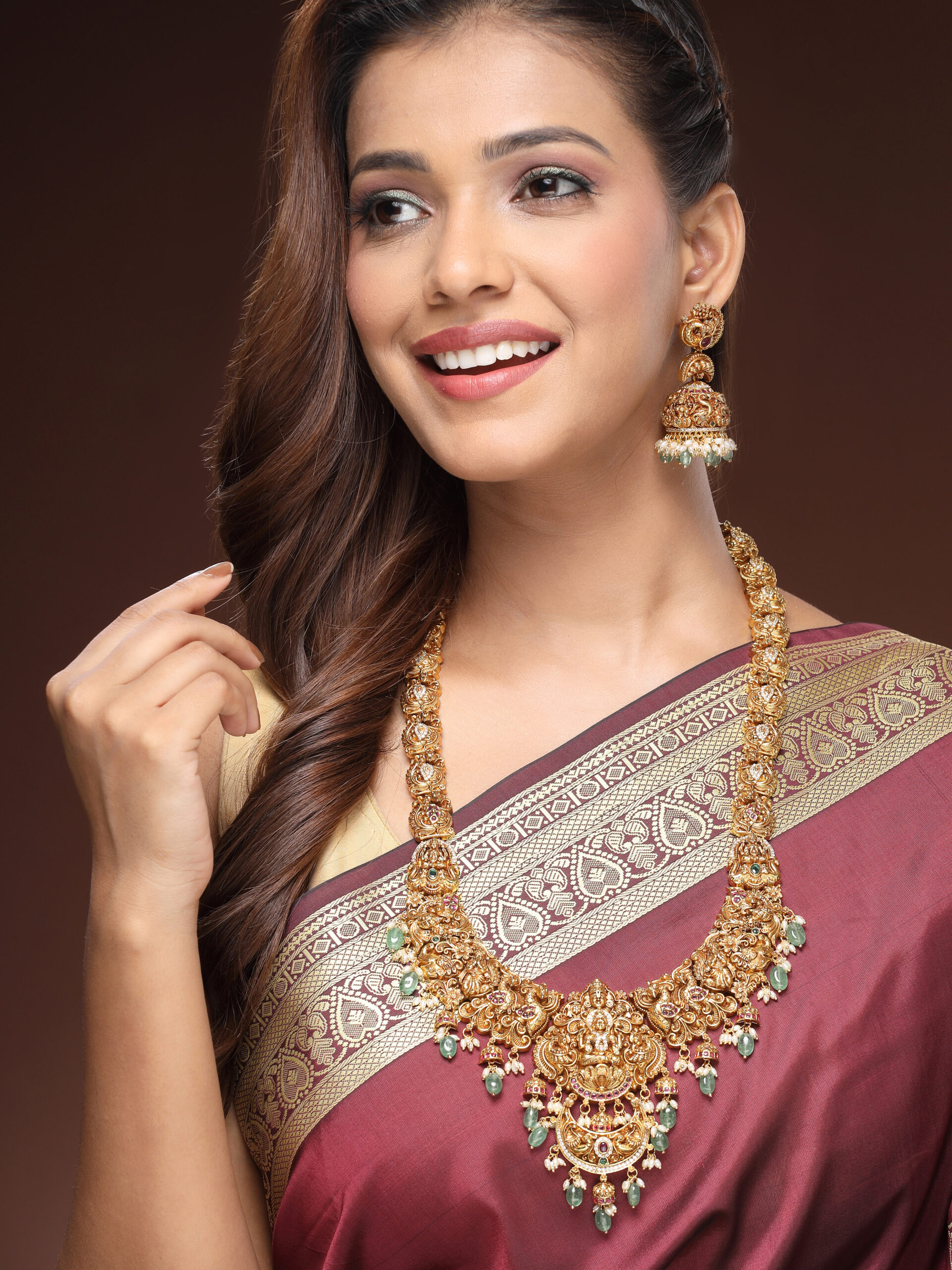 Auspicious Goddess Lakshmi Necklace with Gemstone Nakshi Design